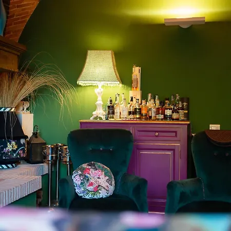 Le Colombaie Country Bed & Breakfast *